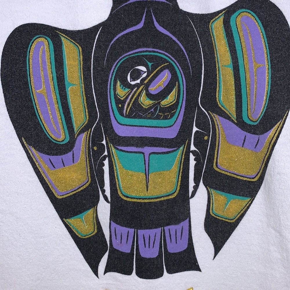 Vintage Vancouver Canada white cotton graphic T-shirt L Totum pole Indian bird - Picture 4 of 15
